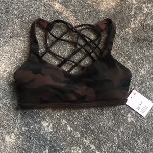 Lululemon FREE TO BE WILD Sports Bra - Brand New!